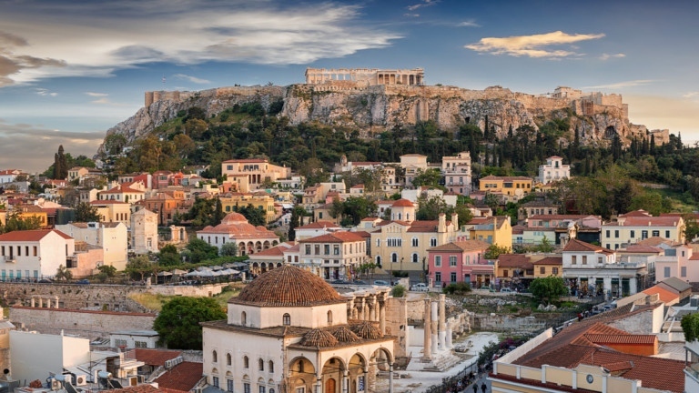 Българите в Гърция ще се завръщат с удостоверение от консулствата